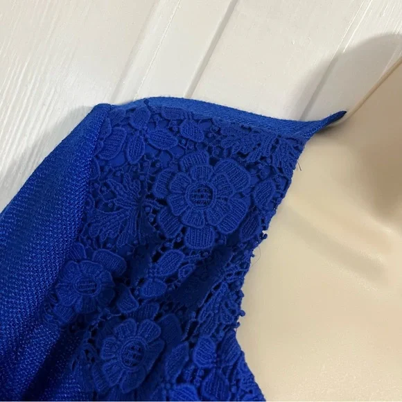 St. John Royal Blue Button Front Longline Cardigan Size 10 - Picture 4 of 10